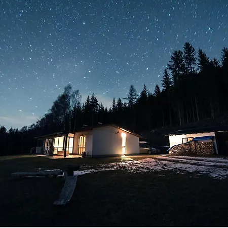 Ferienhaus Weissegger * Lavamund